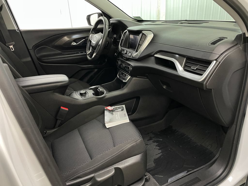 Certified 2022 GMC Terrain SLE w/ Driver Convenience Package FWD image 36