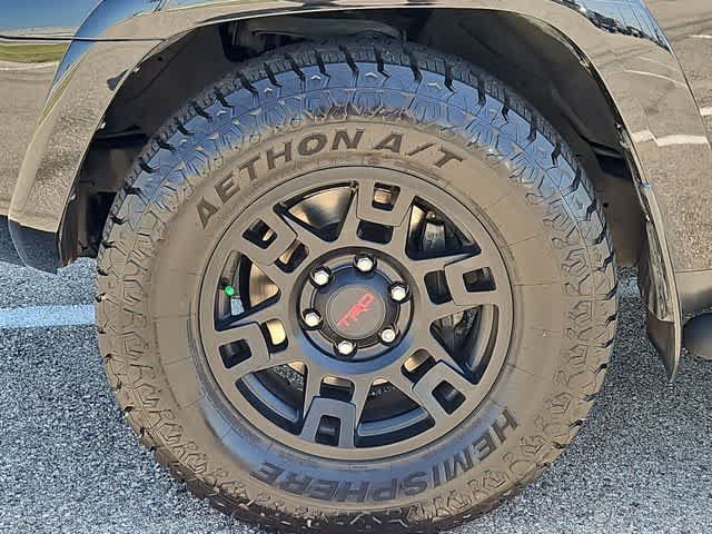 Used 2023 Toyota 4Runner SR5 Premium w/ Moonroof Package RWD image 13