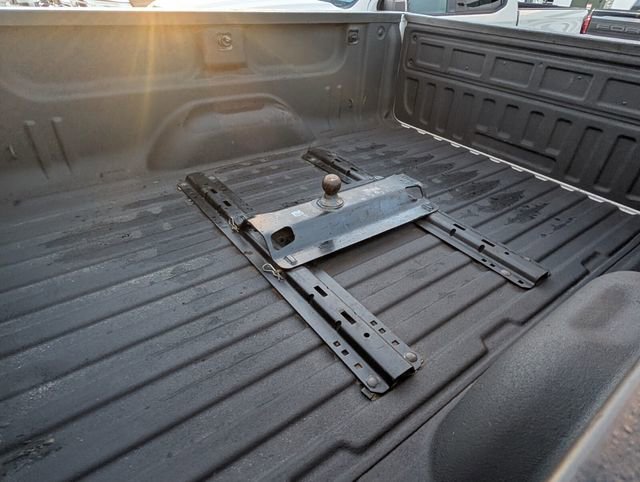 Used 2015 GMC Sierra 3500 Denali image 10