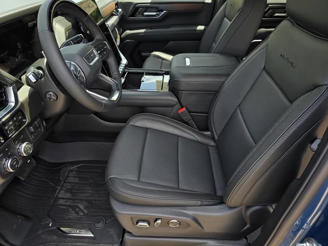 New 2026 GMC Yukon Denali w/ Denali Reserve Package AWD/4WD image 15