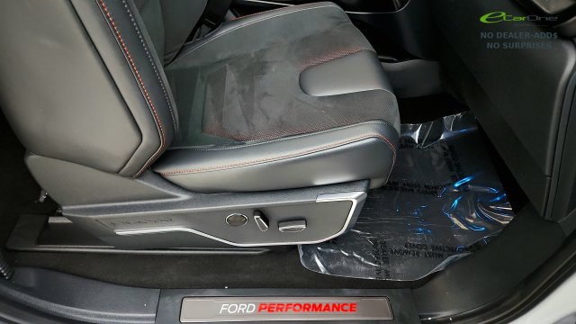 Used 2025 Ford F150 Raptor w/ Equipment Group 803A Raptor R AWD/4WD image 42