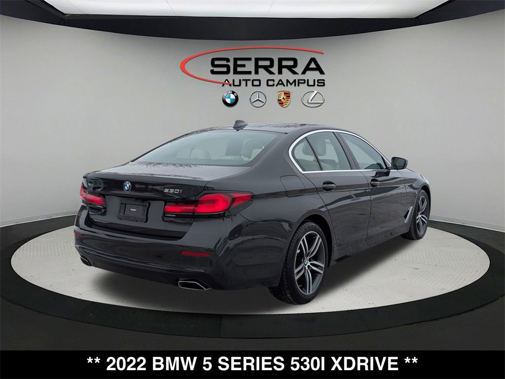 Certified 2022 BMW 530i xDrive w/ Premium Package image 3