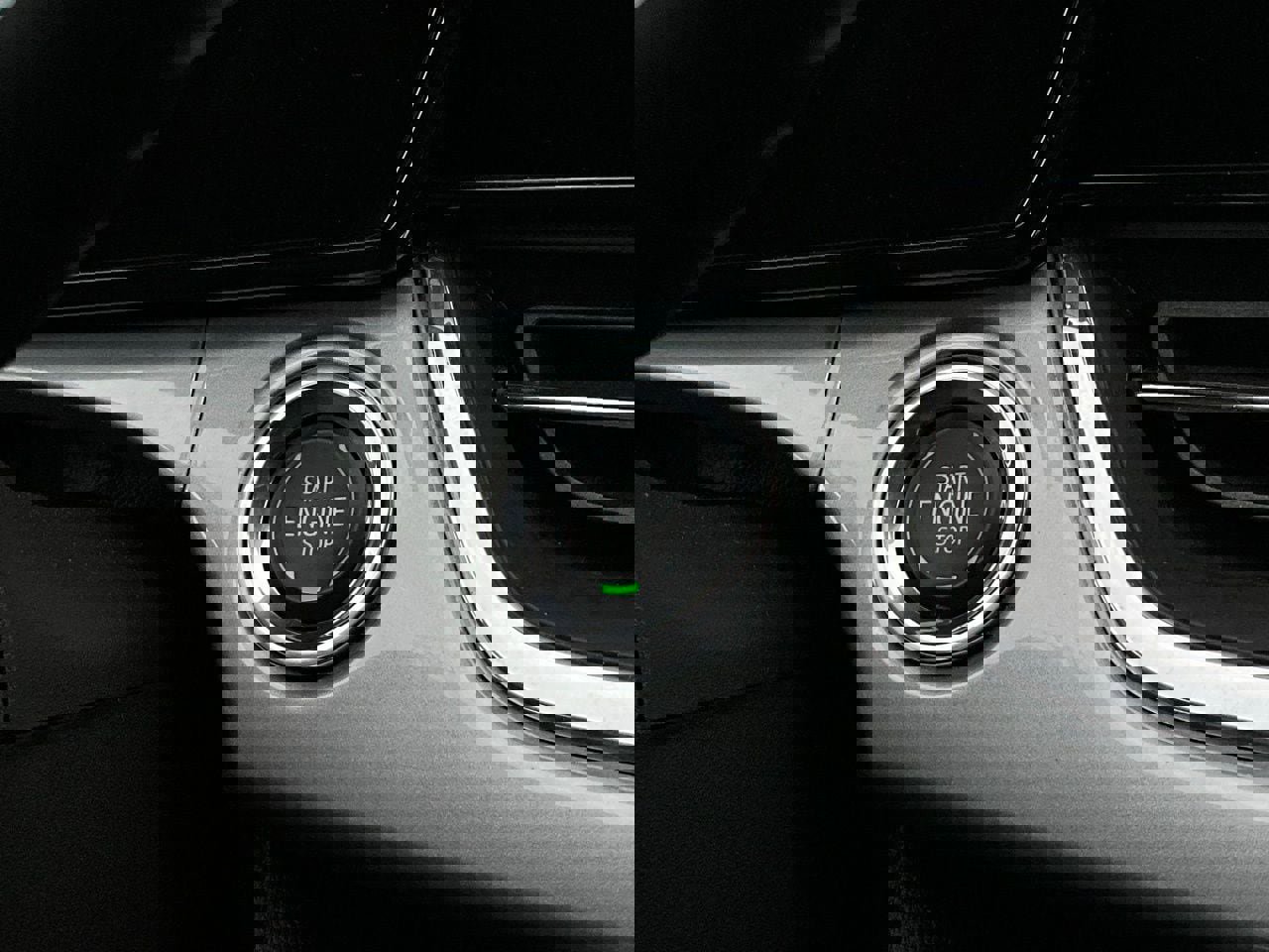 Used 2025 Chevrolet Trax LT image 26