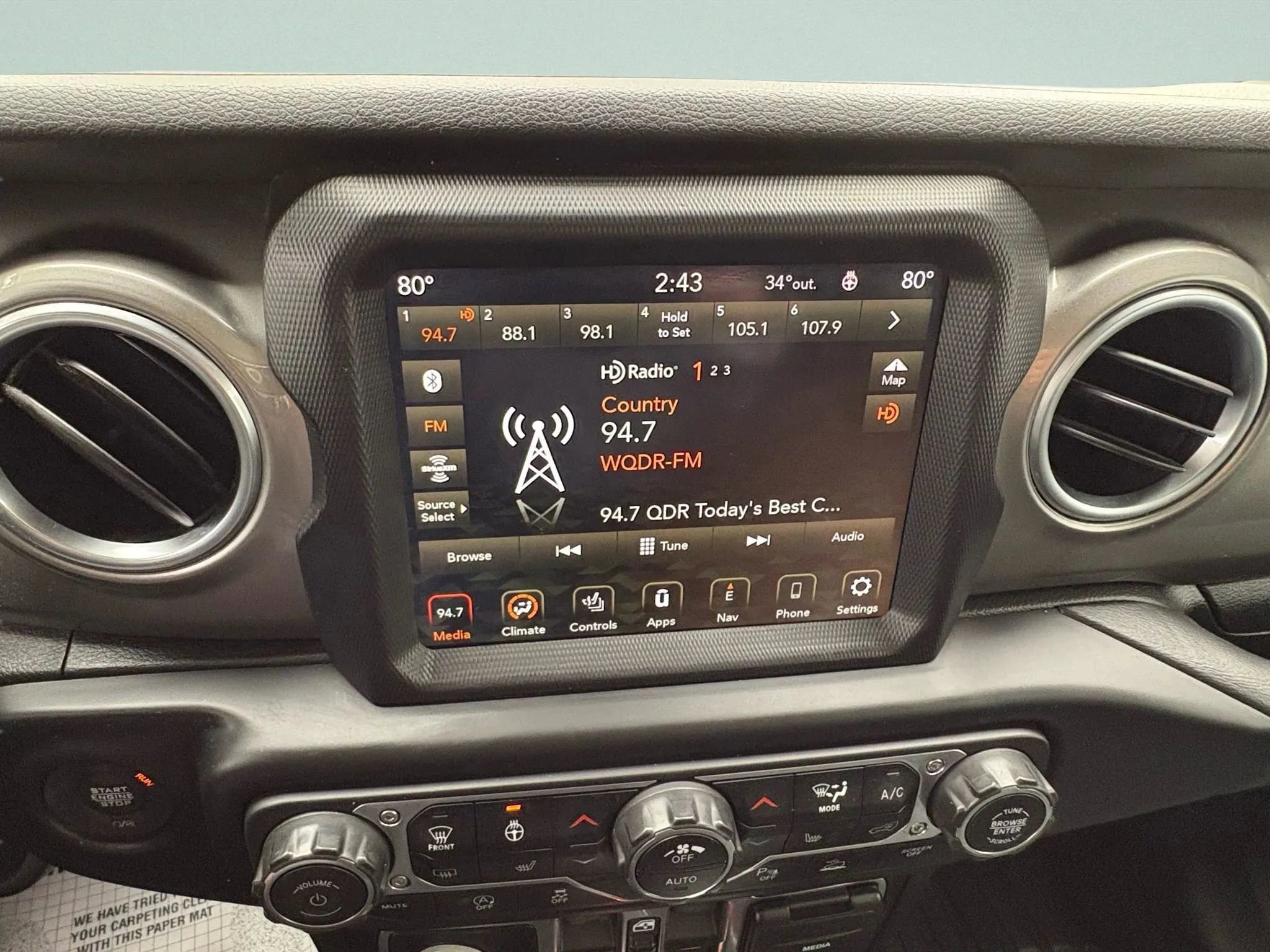 Used 2020 Jeep Gladiator Overland image 35