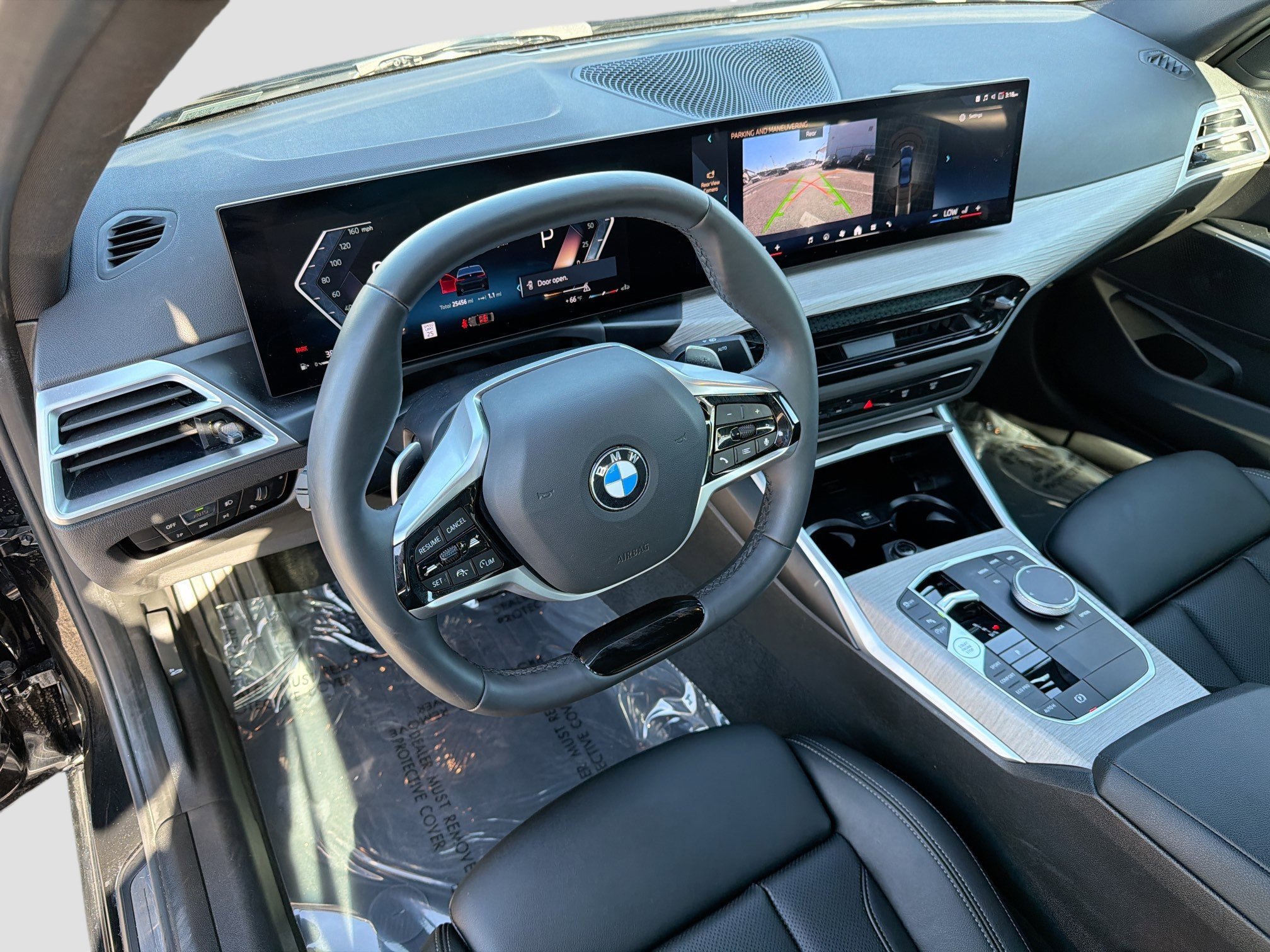 Used 2025 BMW 330i Sedan image 25