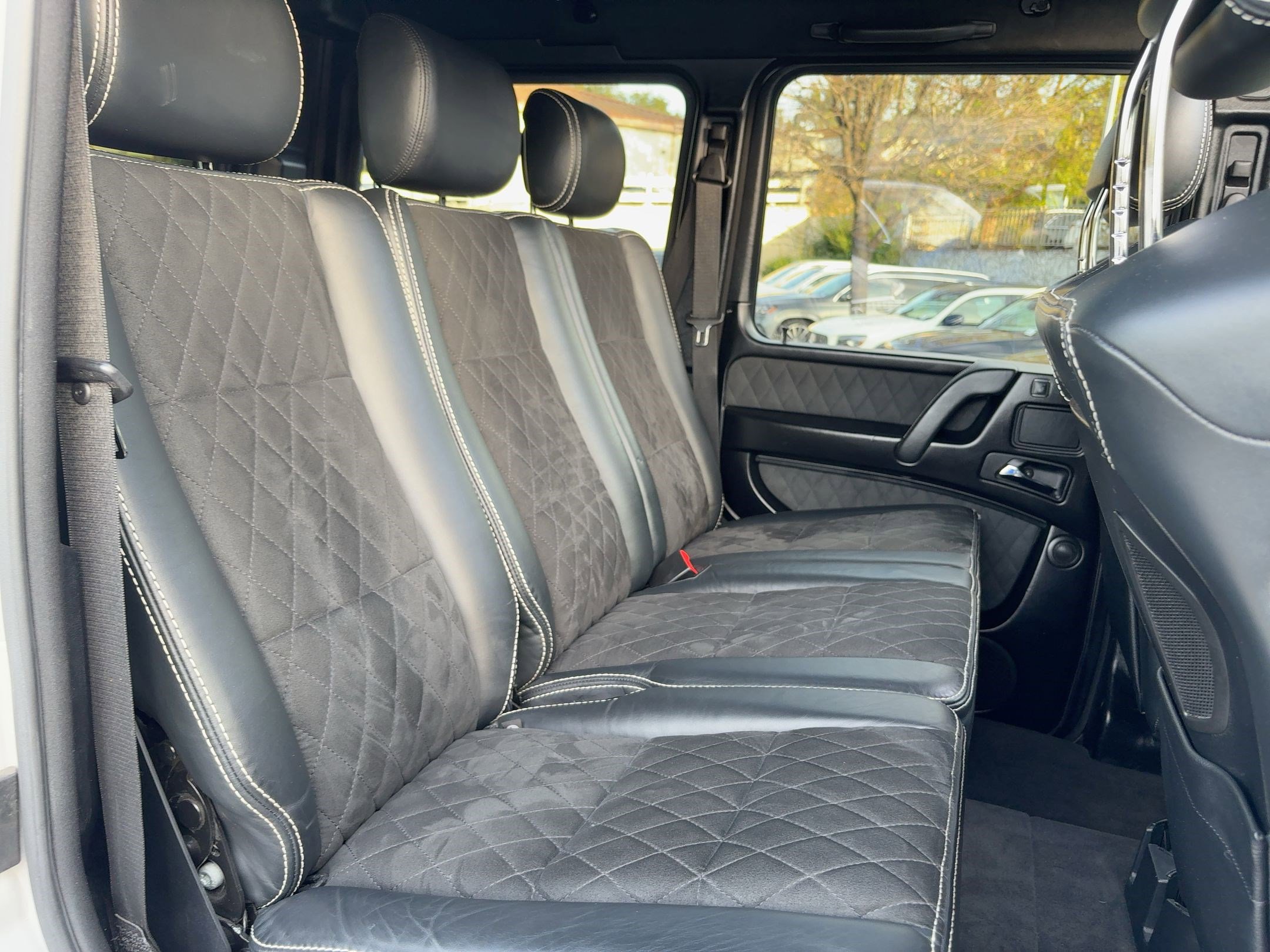 Used 2017 Mercedes-Benz G 550 Squared image 29