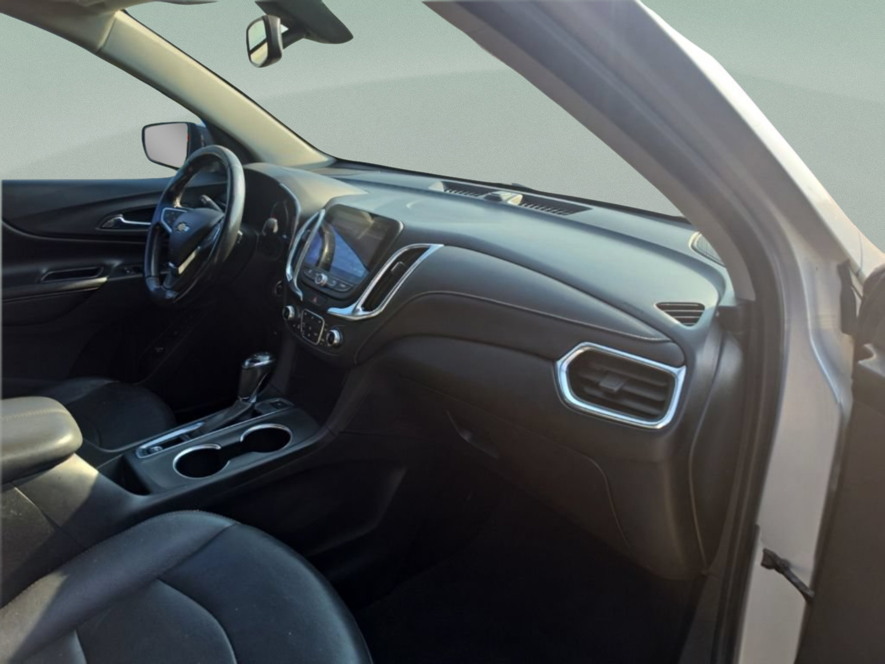 Used 2019 Chevrolet Equinox Premier FWD image 27