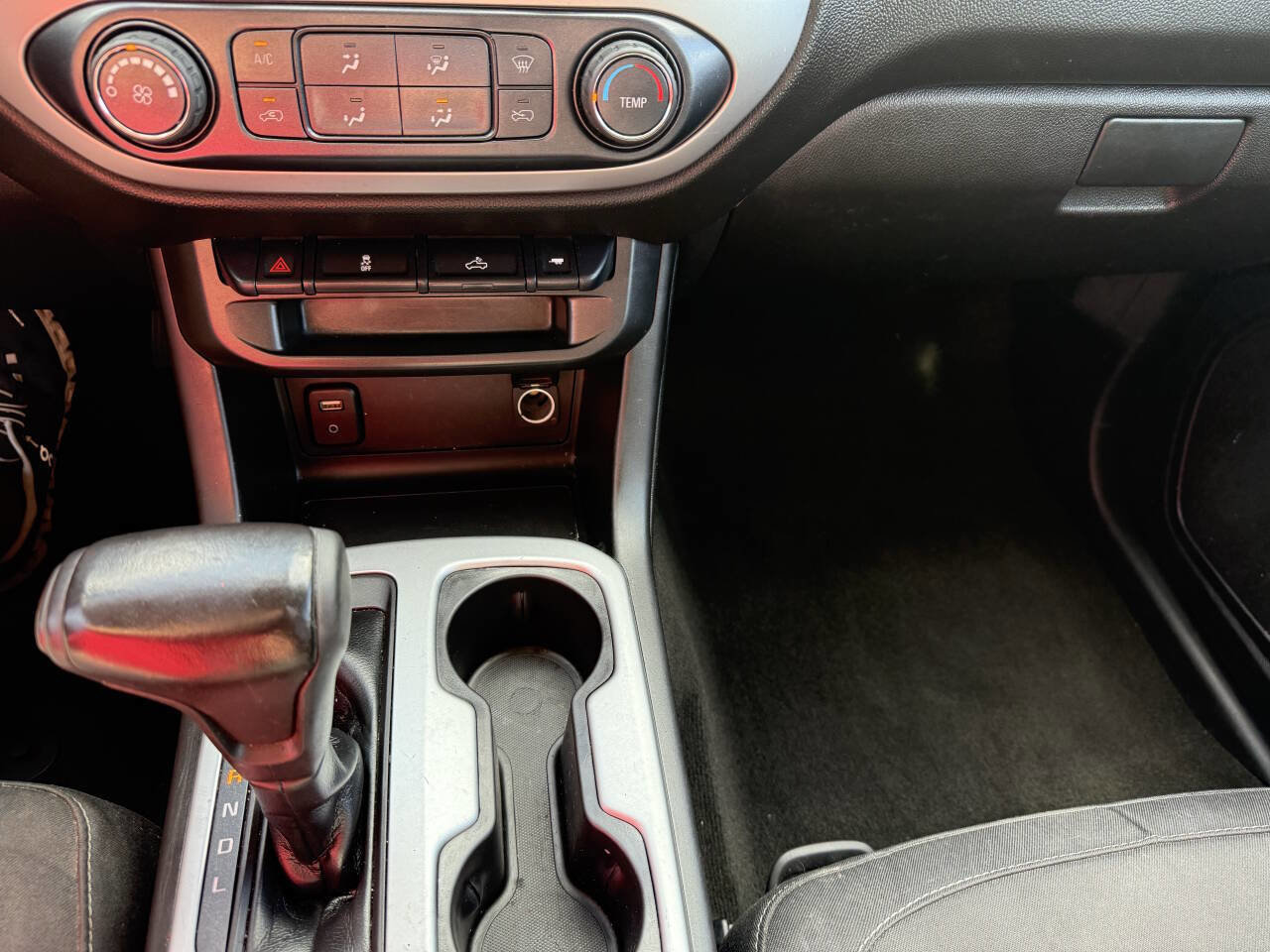 Used 2018 Chevrolet Colorado LT image 12