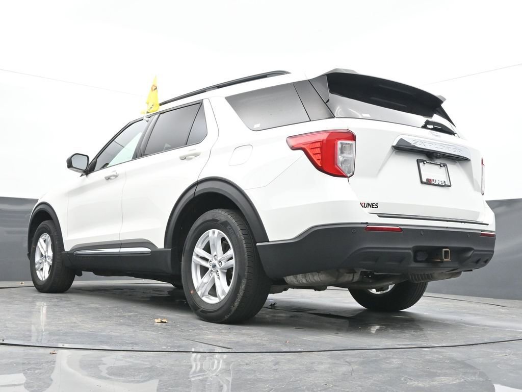 Used 2020 Ford Explorer XLT w/ Comfort Package AWD/4WD image 49