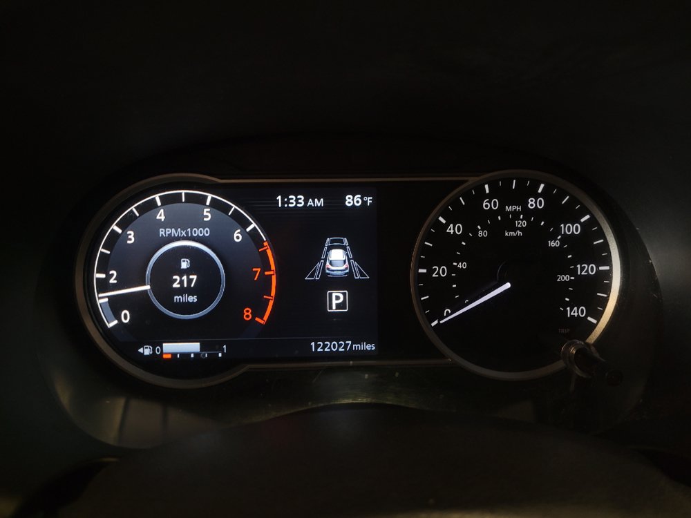 Used 2020 Nissan Kicks SR FWD image 23