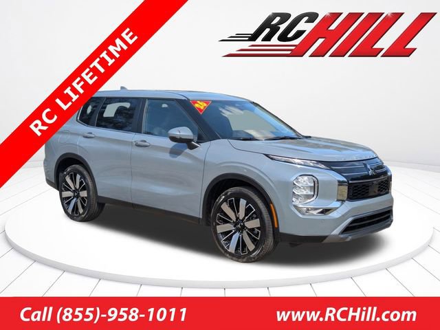 New 2026 Mitsubishi Outlander SE