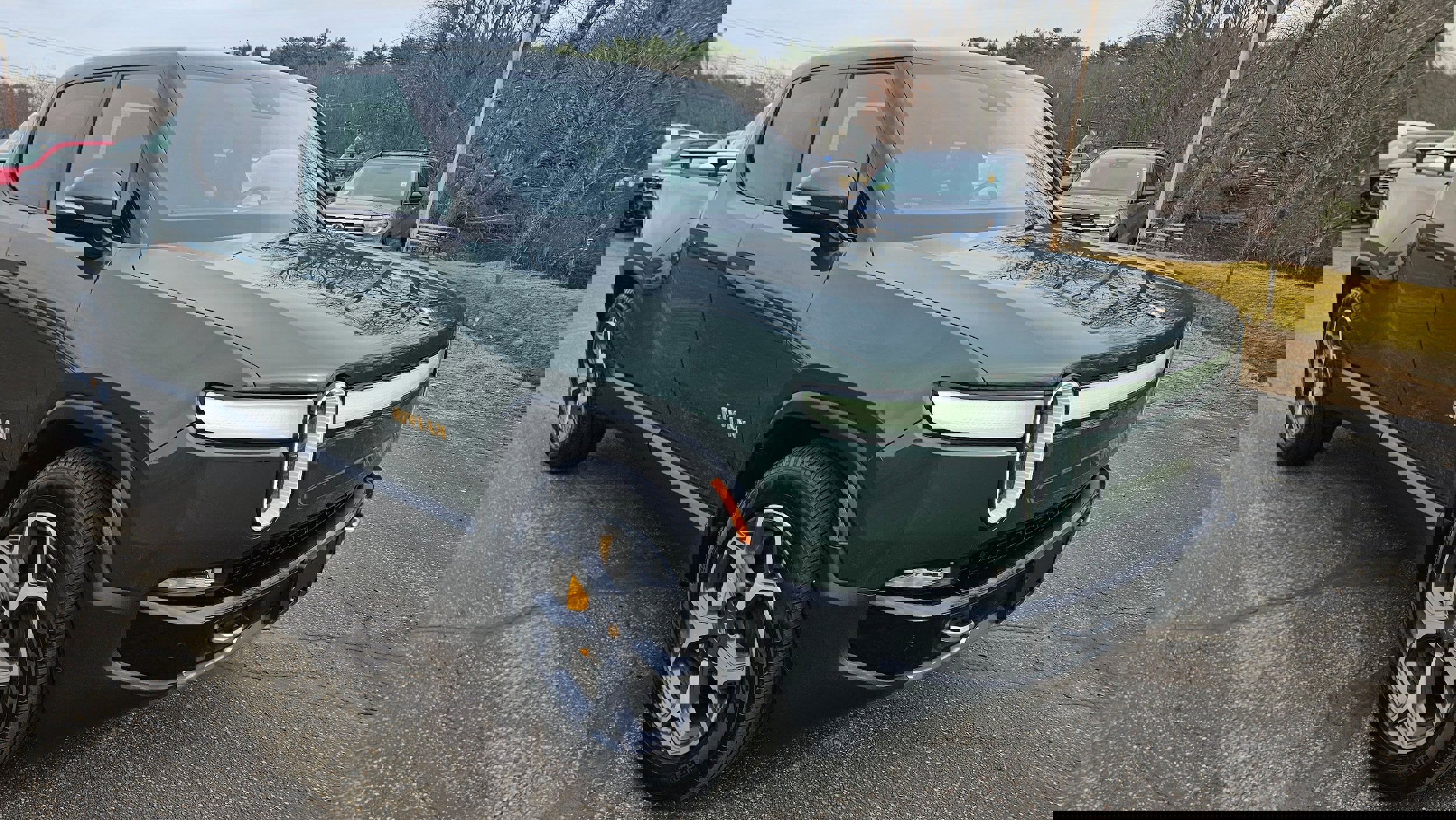 Used 2022 Rivian R1T Adventure image 1