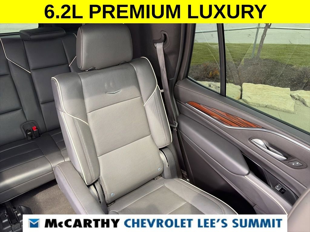 Used 2023 Cadillac Escalade Premium Luxury w/ LPO, Illumination Package AWD/4WD image 47