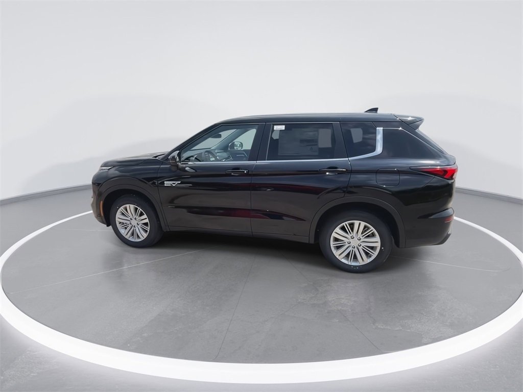 New 2025 Mitsubishi Outlander ES image 5