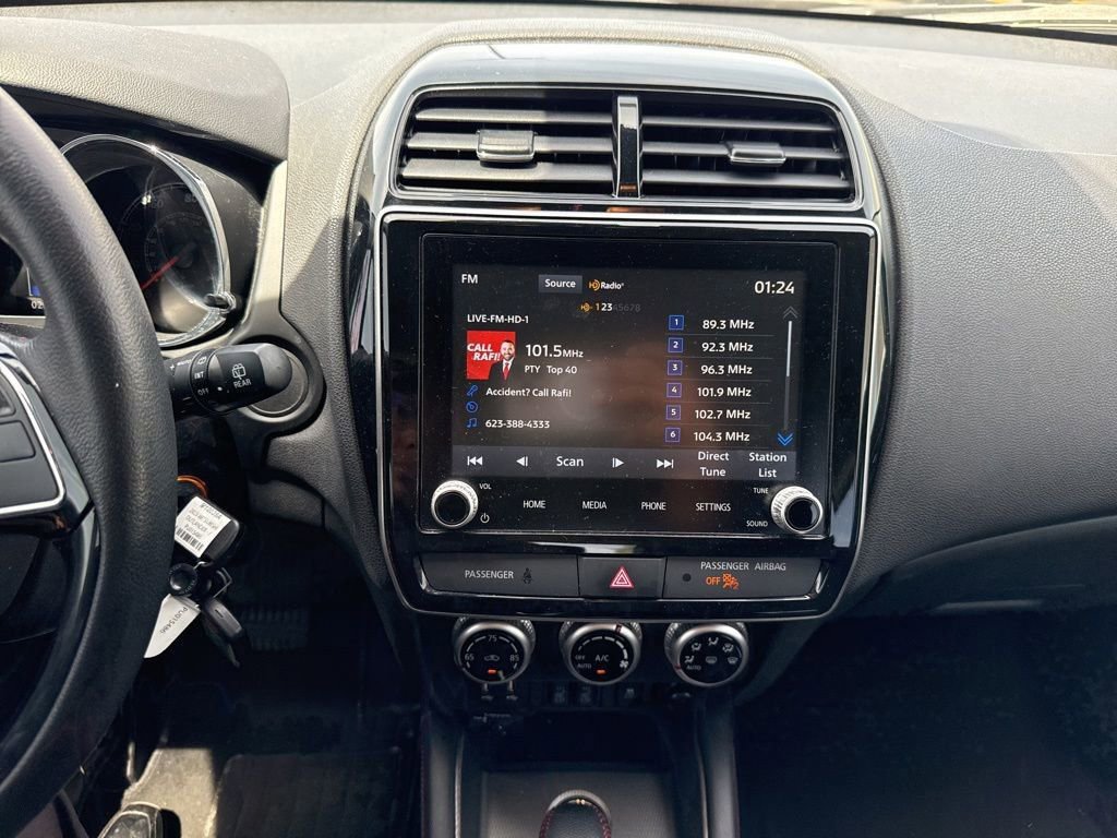 Used 2023 Mitsubishi Outlander Sport LE AWD/4WD image 8