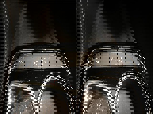 Certified 2025 Buick Encore GX Preferred image 25