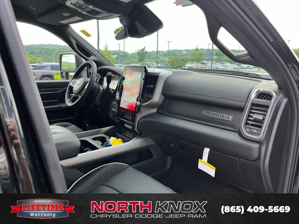 New 2026 RAM 2500 Laramie AWD/4WD image 28