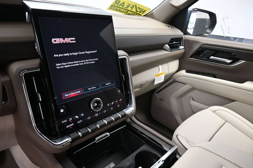 New 2026 GMC Yukon XL Denali w/ LPO, Floor Liner Package AWD/4WD image 24