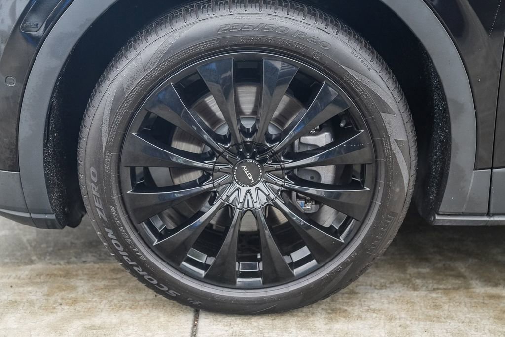 Used 2023 Volkswagen ID.4 S image 11