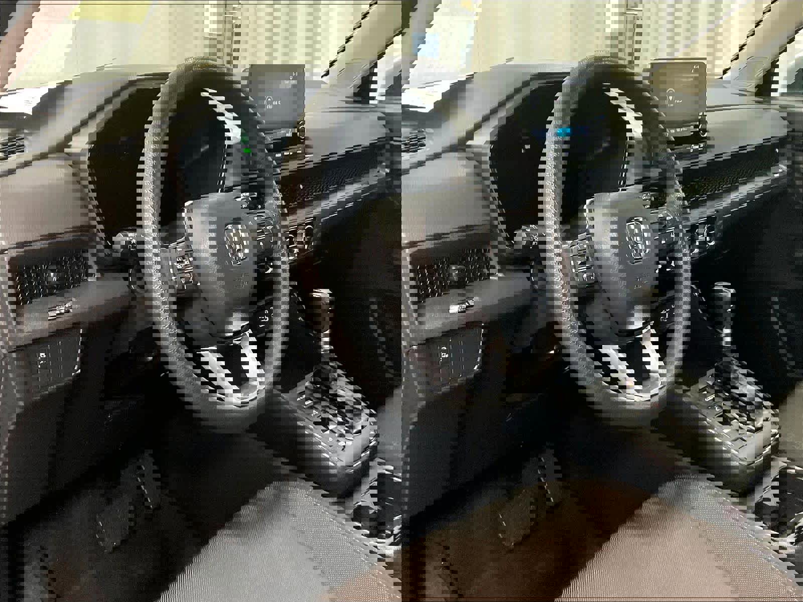 Used 2025 Honda CR-V EX image 8