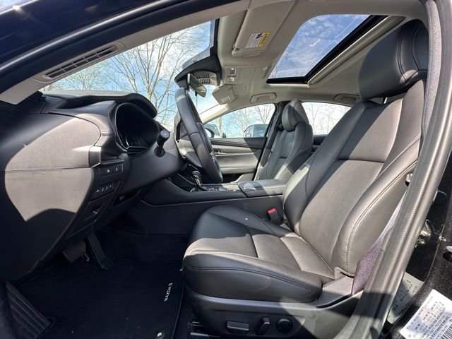 Used 2025 MAZDA MAZDA3 s image 24