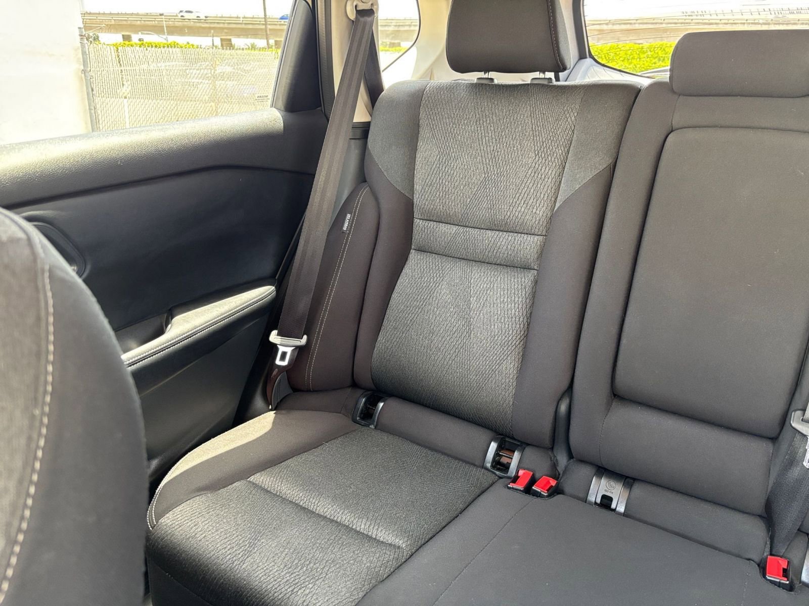 Used 2025 Nissan Rogue SV AWD/4WD image 41