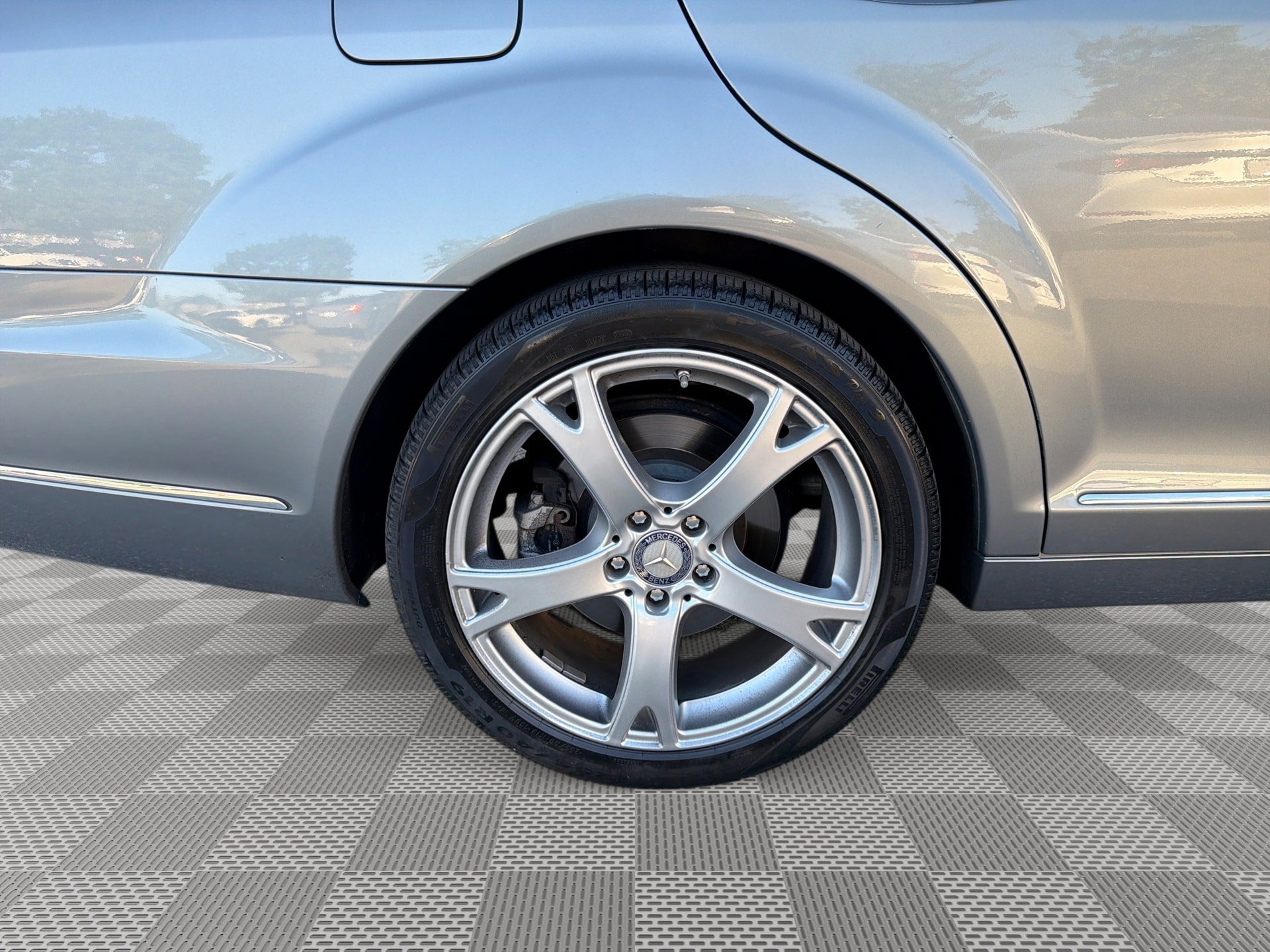 Used 2013 Mercedes-Benz S 550 4MATIC image 30