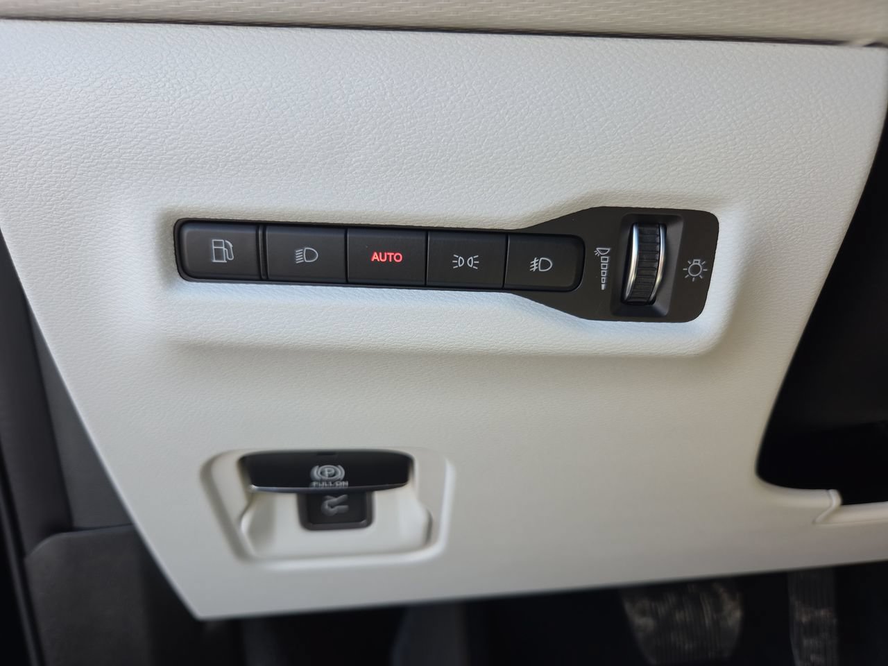 New 2026 Jeep Cherokee Overland AWD/4WD image 16