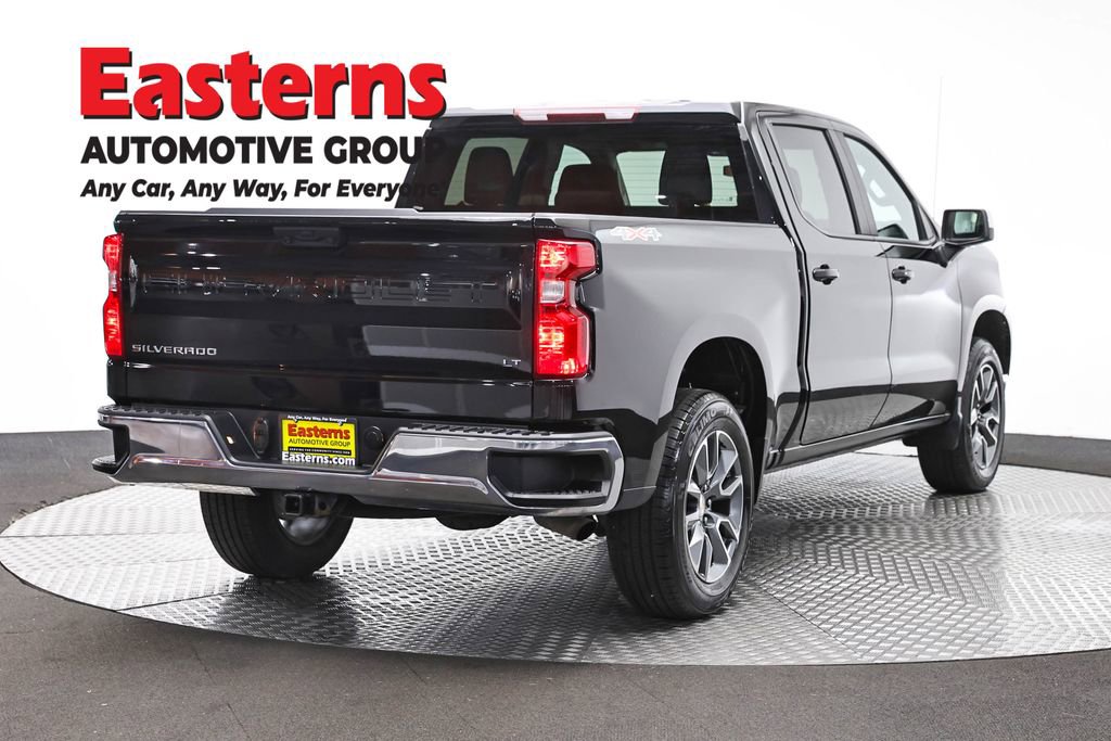 Used 2024 Chevrolet Silverado 1500 LT AWD/4WD image 4