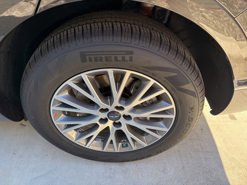 New 2026 Genesis GV80 2.5T image 8