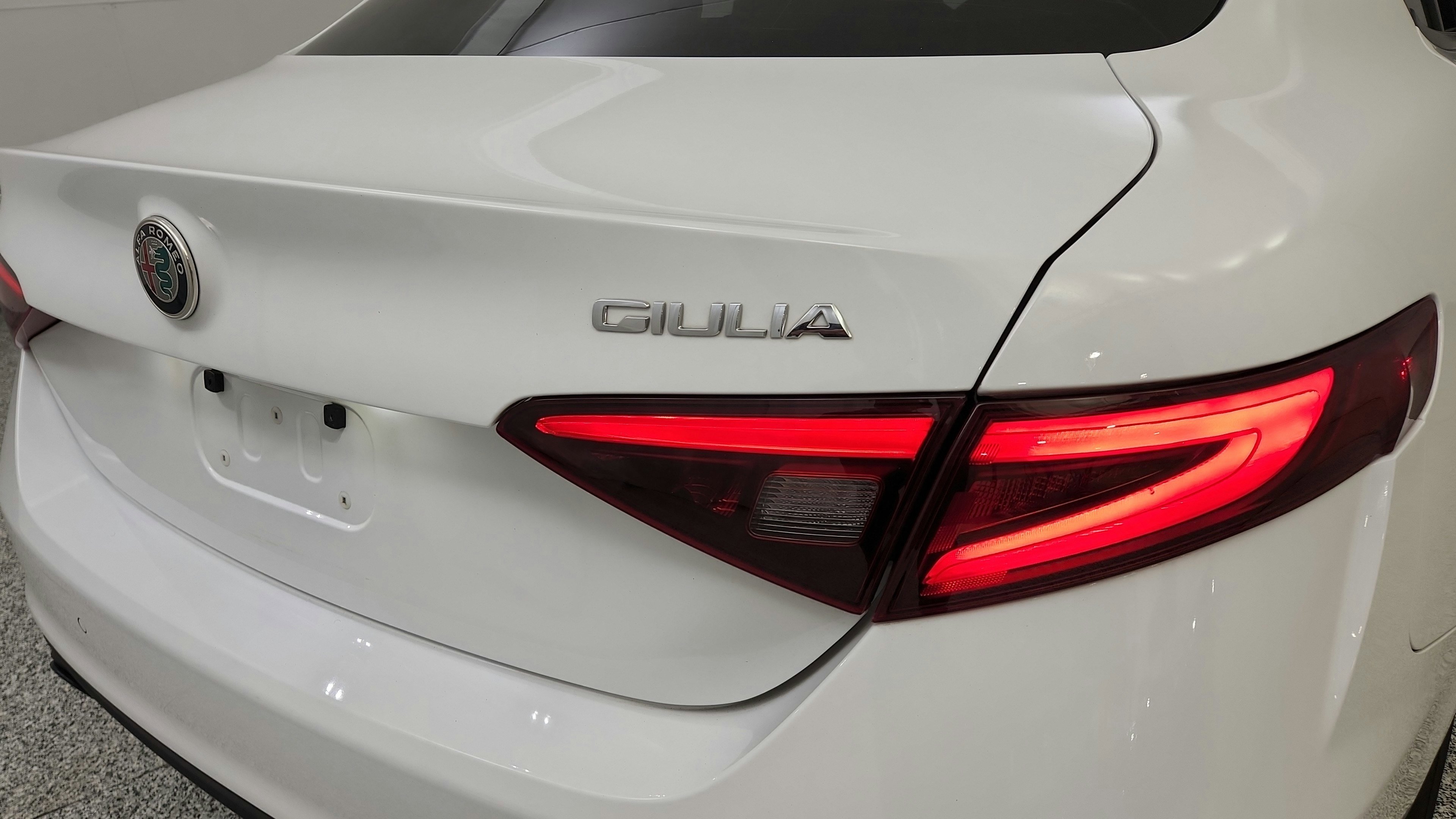 Used 2022 Alfa Romeo Giulia Sprint AWD/4WD image 33