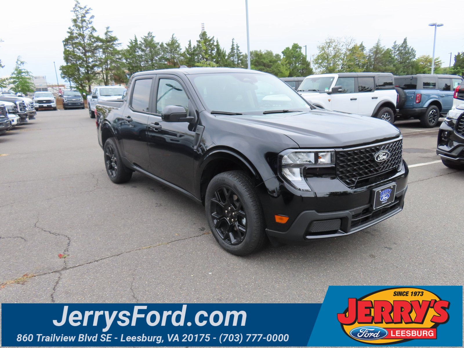 New 2025 Ford Maverick XLT