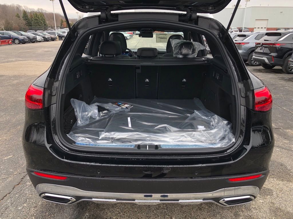 New 2026 Mercedes-Benz GLC 300 4MATIC image 37