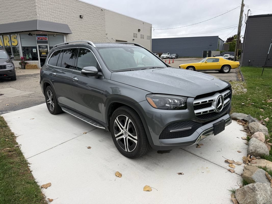 Used 2020 Mercedes-Benz GLS 450 4MATIC image 3