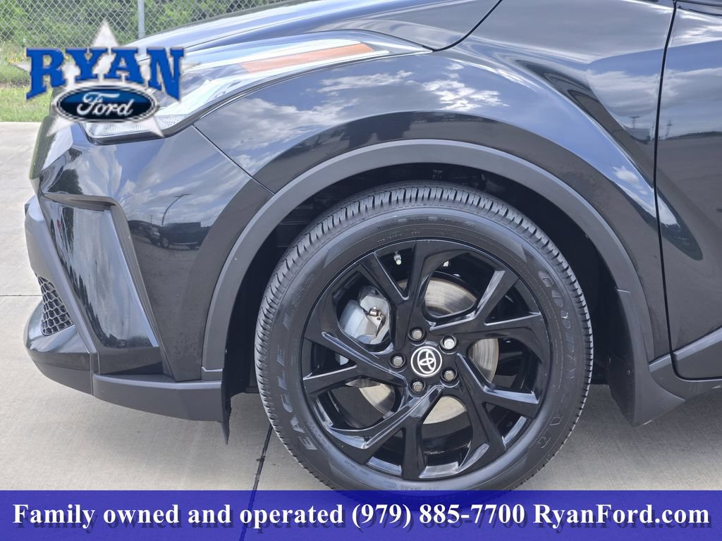 Used 2021 Toyota C-HR Nightshade FWD image 5