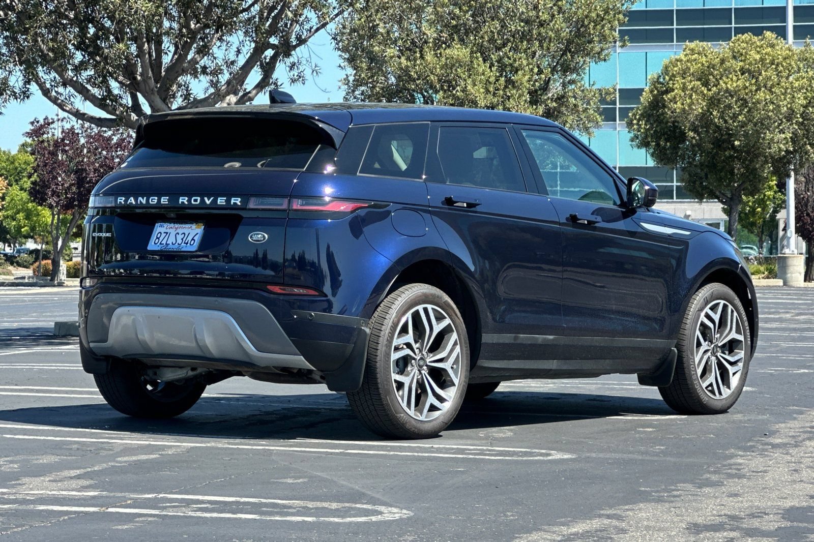 Used 2022 Land Rover Range Rover Evoque SE AWD/4WD image 4