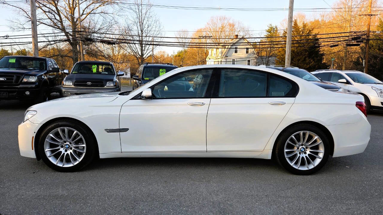Used 2015 BMW 750i xDrive AWD/4WD image 9