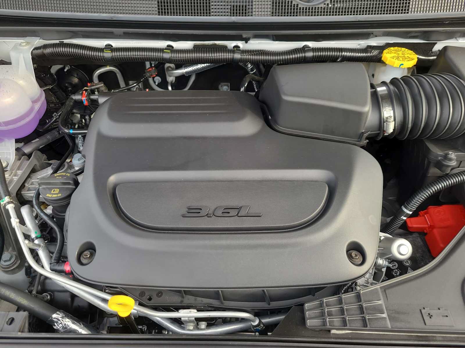 New 2026 Chrysler Pacifica Select w/ S Appearance Package FWD image 17