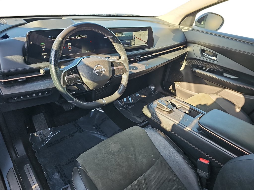 Used 2024 Nissan Ariya AWD image 16