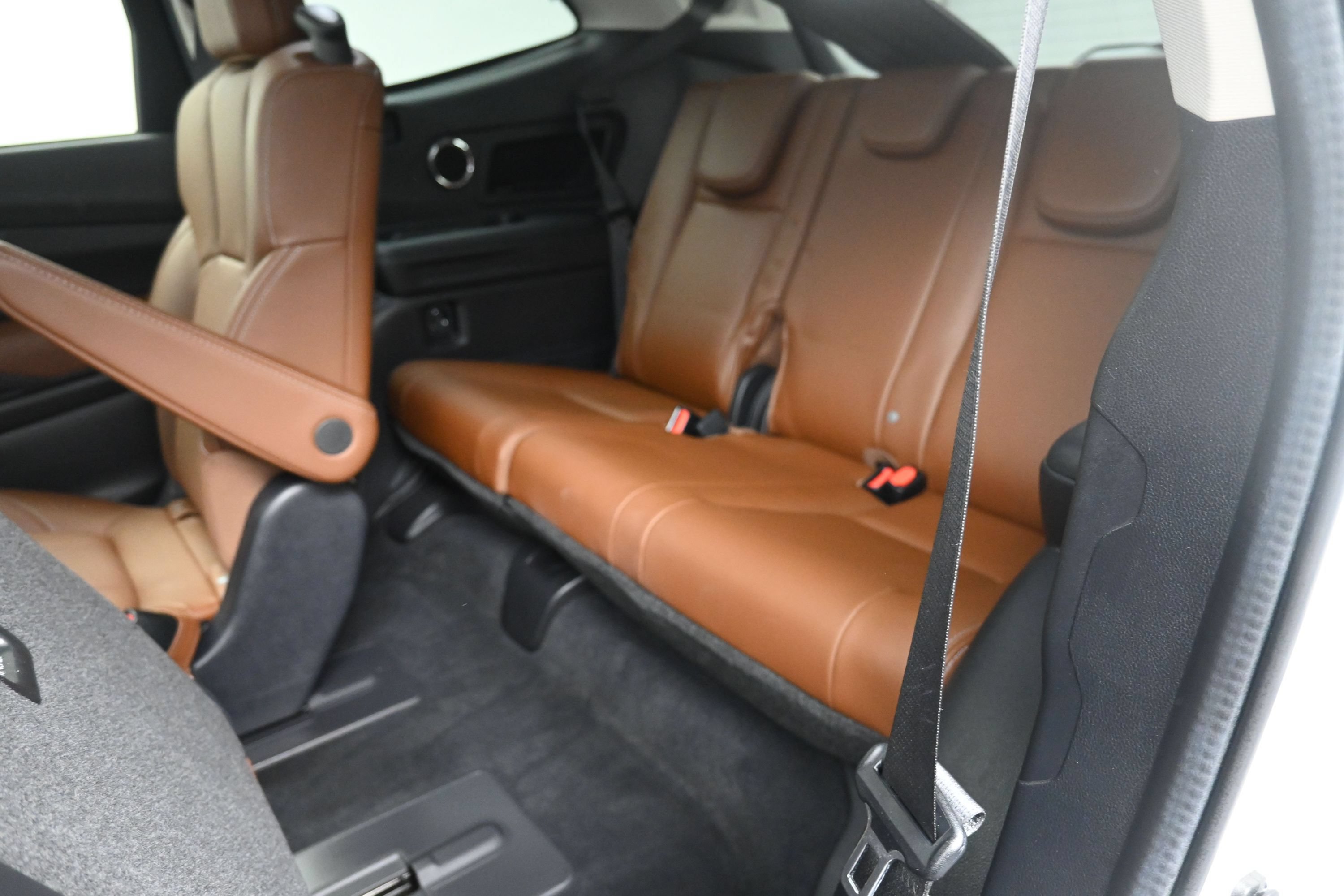 Used 2023 Subaru Ascent Touring AWD/4WD image 19