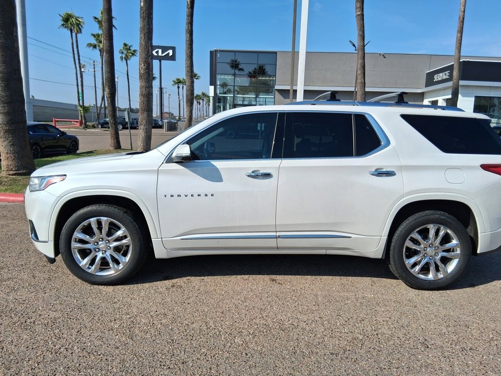 Used 2021 Chevrolet Traverse High Country image 4