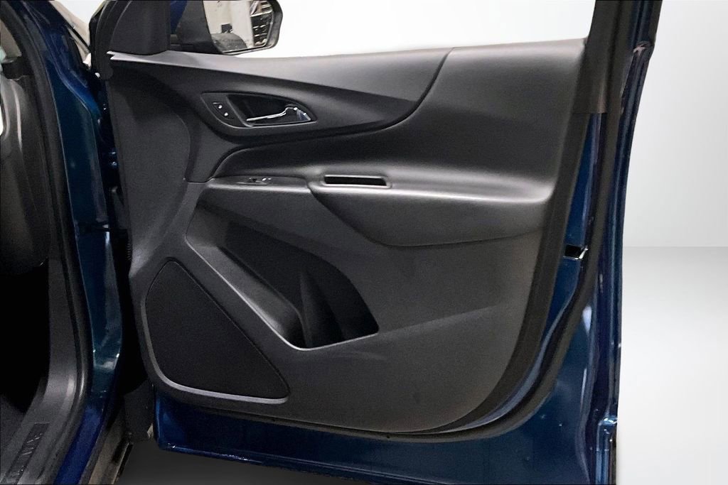 Used 2021 Chevrolet Equinox LT image 26