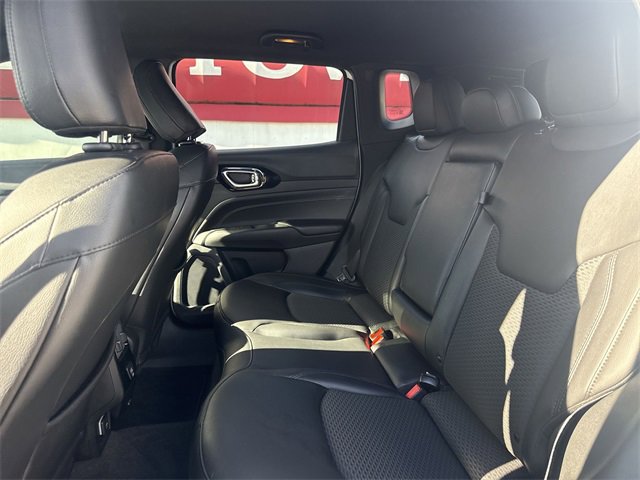 Used 2022 Jeep Compass Altitude image 21