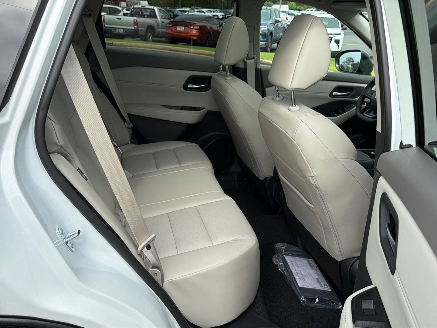 New 2026 Nissan Rogue Dark Armor FWD image 13