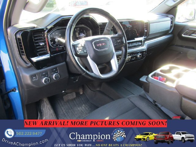 Used 2023 GMC Sierra 1500 Elevation w/ LPO, GMC Protection Package AWD/4WD image 11