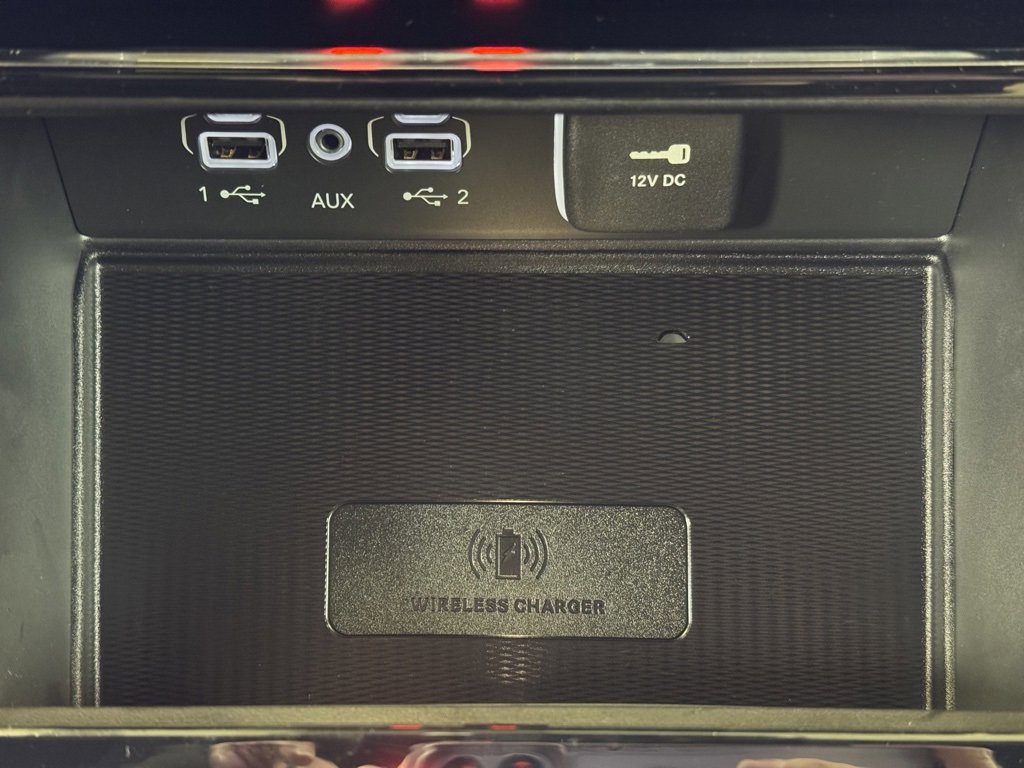 Used 2025 Jeep Grand Cherokee Limited 4xe w/ Luxury Tech Group II image 40