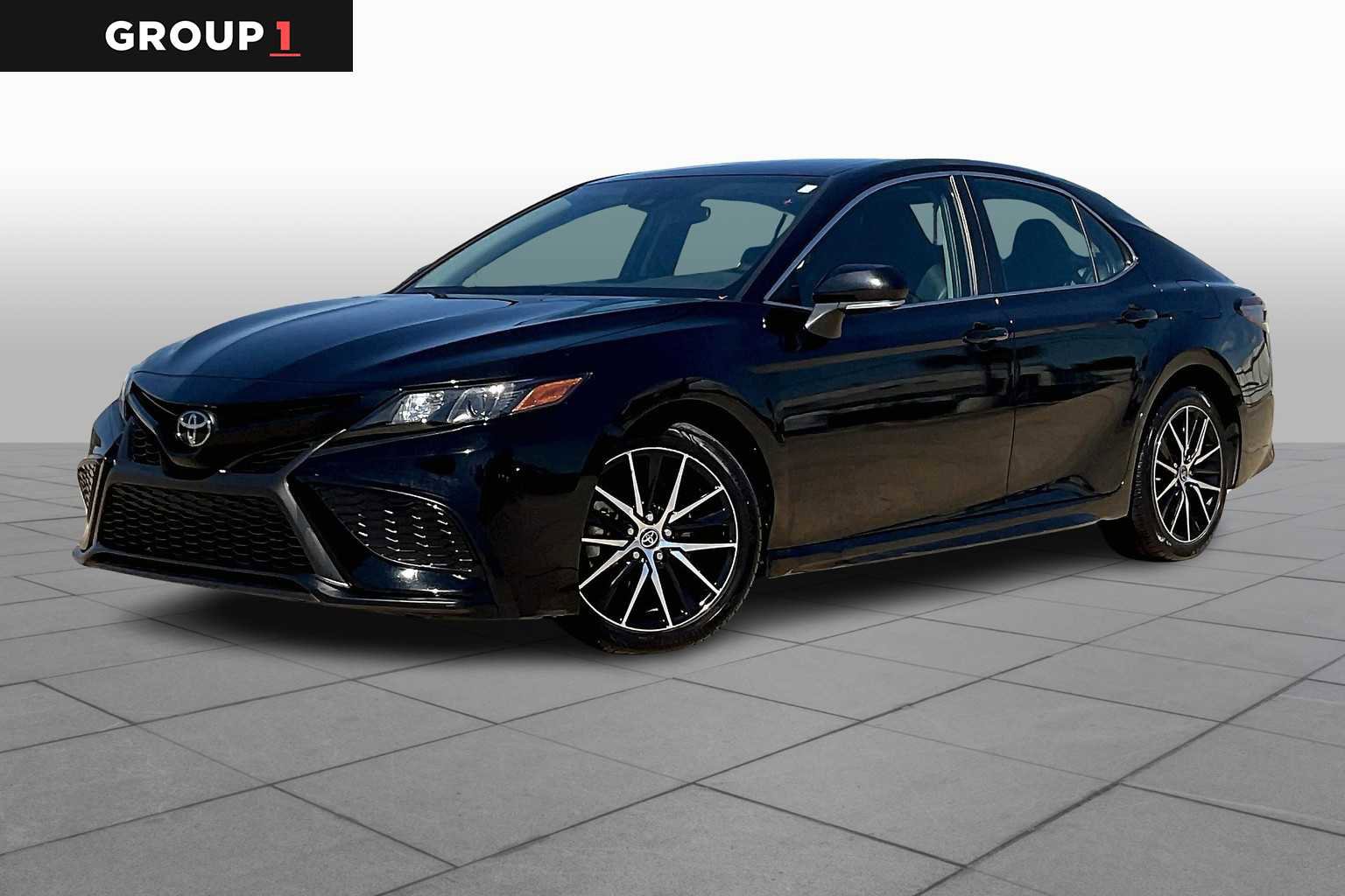 Used 2024 Toyota Camry SE