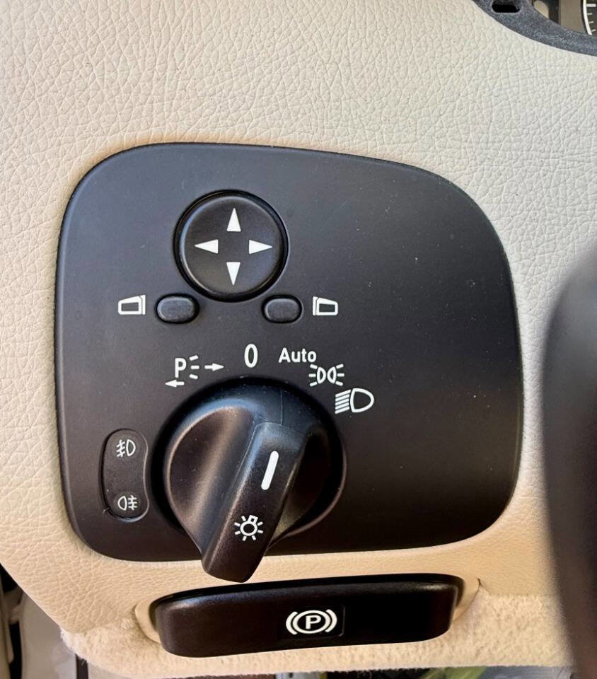 Used 2008 Mercedes-Benz CLK 350 Cabriolet image 23