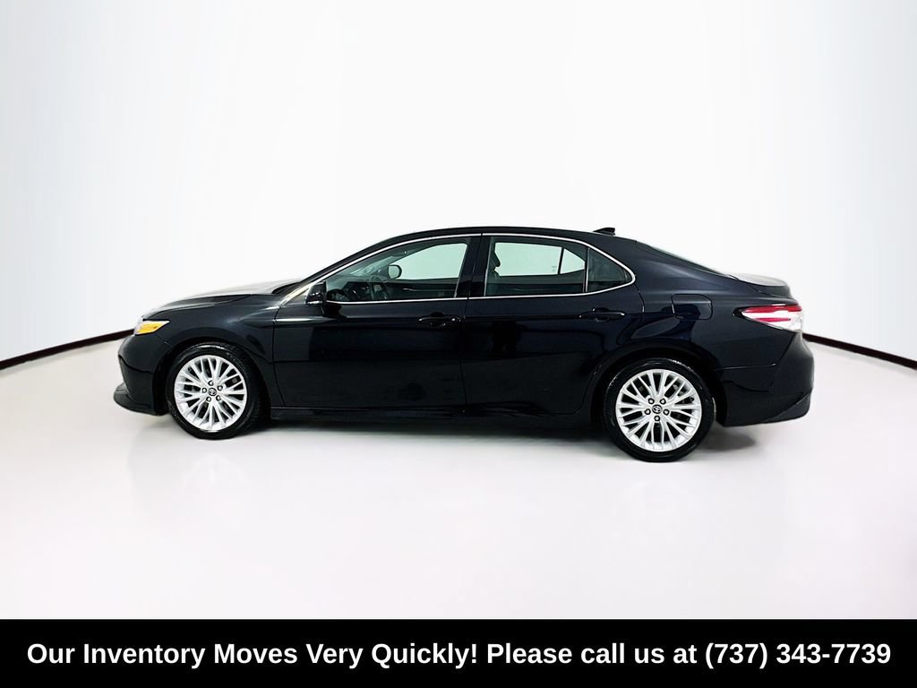 Used 2018 Toyota Camry XLE w/ Audio Package FWD image 4
