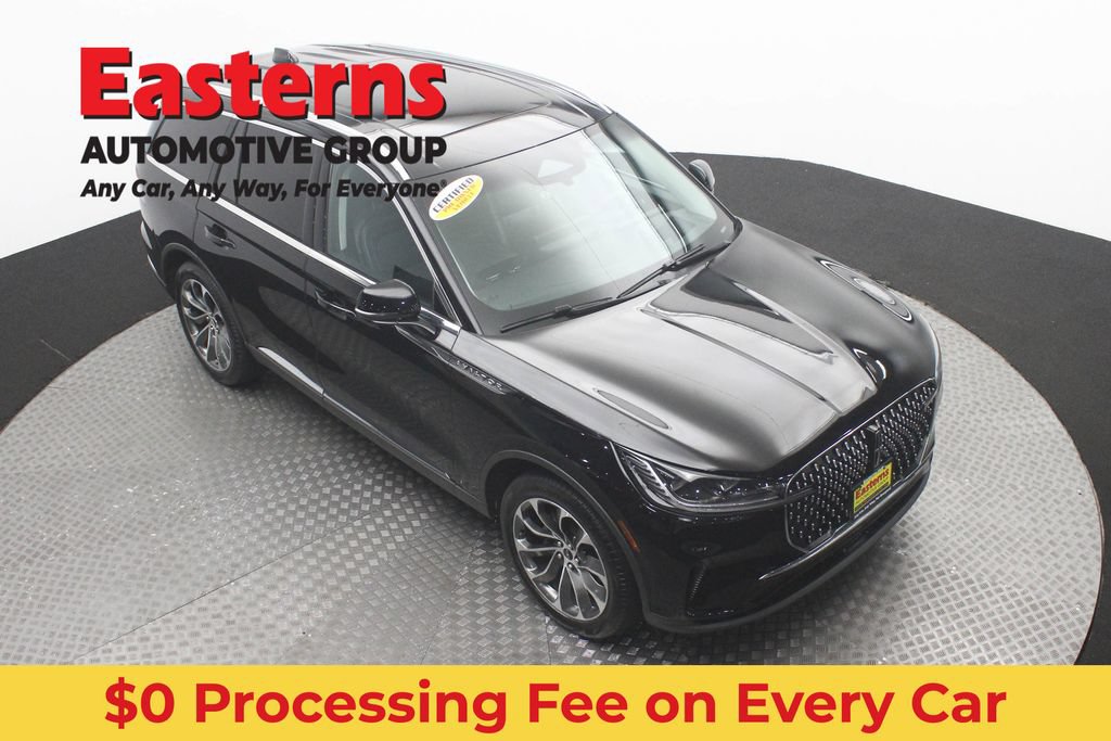 Used 2025 Lincoln Aviator Reserve w/ Illumination Package AWD/4WD image 3